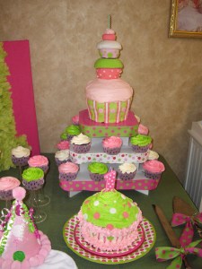 2010-08-07 Adaline's Party Decor 16 IMGP1270