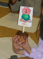 SC0qUROASROcIzvYxs2sJ5Zuvarp27G5_med